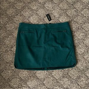 White House Black Market Emerald Green Mini Skirt